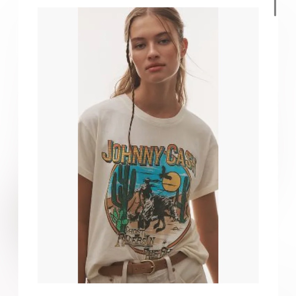 Johnny Cash Tour Graphic Tee LETLUV